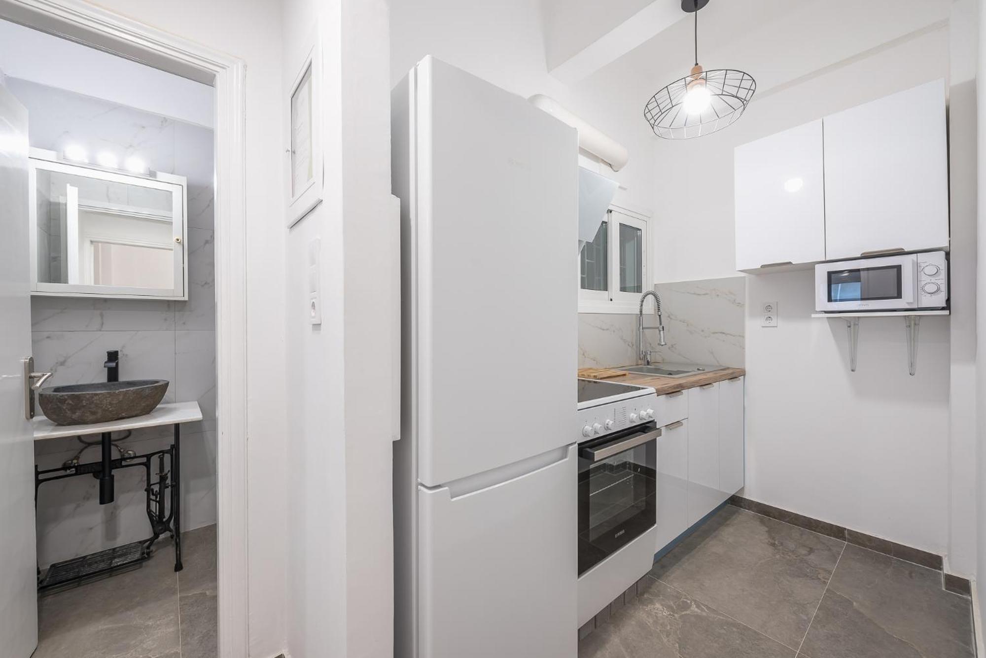Stylish Luxury Apartment At Ampelokipi Metro Station Афіни Екстер'єр фото